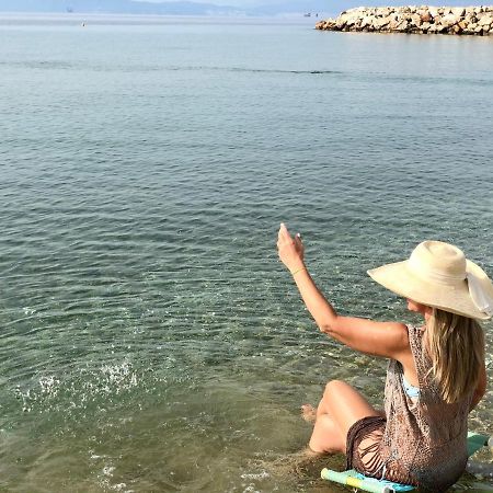 Byblos Mare-The Exclusive Beach Front Villa Скала Сотирос Екстериор снимка