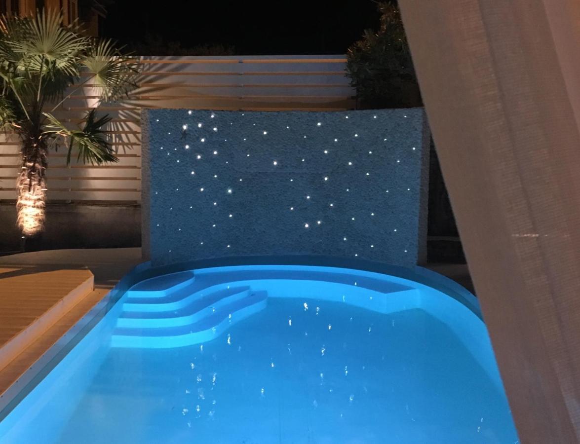 Byblos Mare-The Exclusive Beach Front Villa Скала Сотирос Екстериор снимка