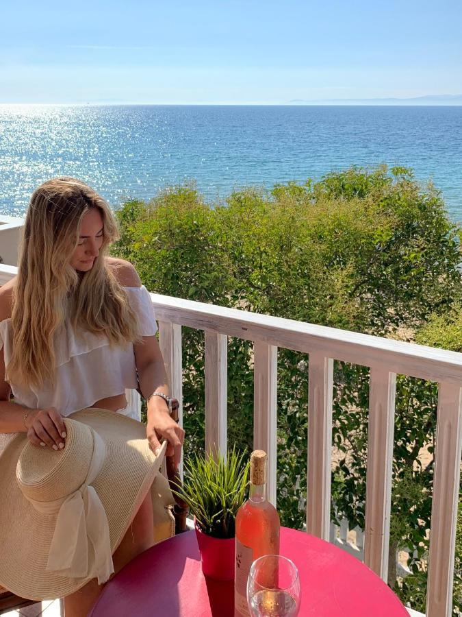 Byblos Mare-The Exclusive Beach Front Villa Скала Сотирос Екстериор снимка